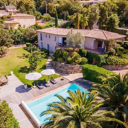 Villa Medea -beautiful Family