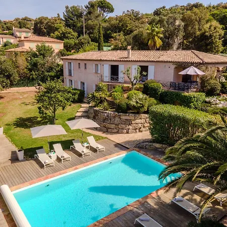 Villa Medea -beautiful Family